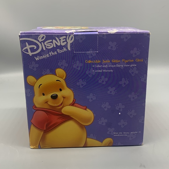 Disney's Winnie the Pooh & Tigger Glitter Snow Globe Clock Rumbly Tumbly Friends - Picture 6 of 11